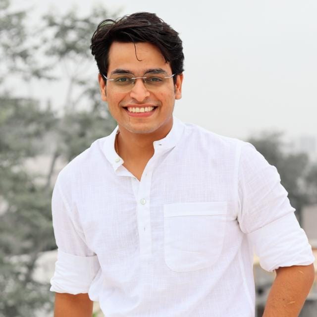 Headshot of industry expert sharing Inkapreneur review